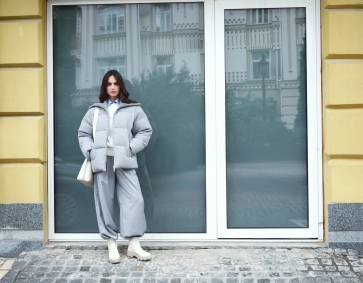 Зима 2025-2026: головні тренди жіночих курток і пуховиків